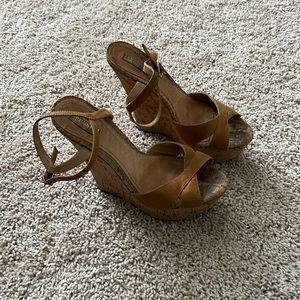 Schutz cork wedges platform with tan suede straps